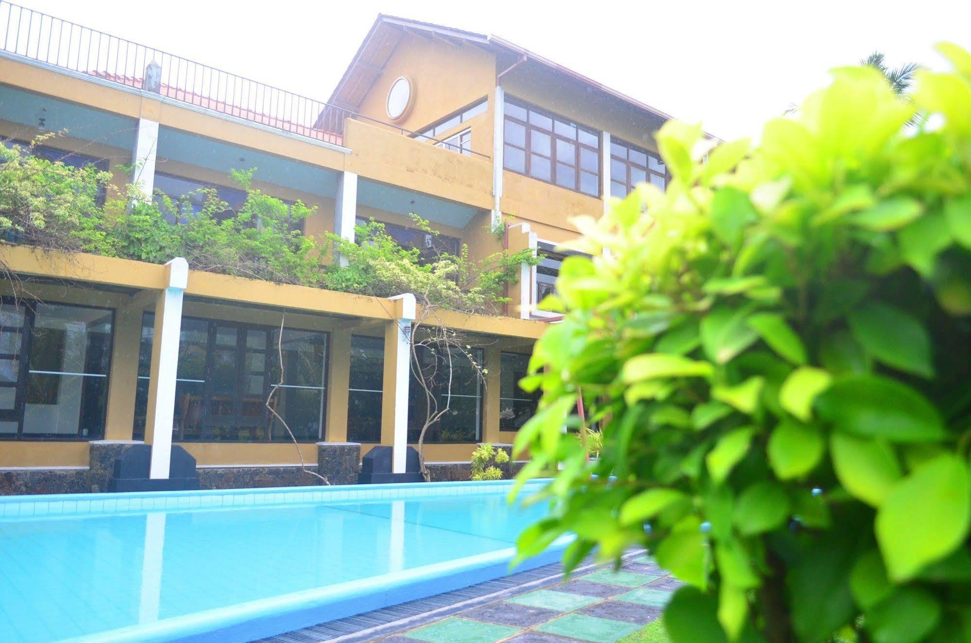 Ocean Dreams Hotel Ahangama Luaran gambar