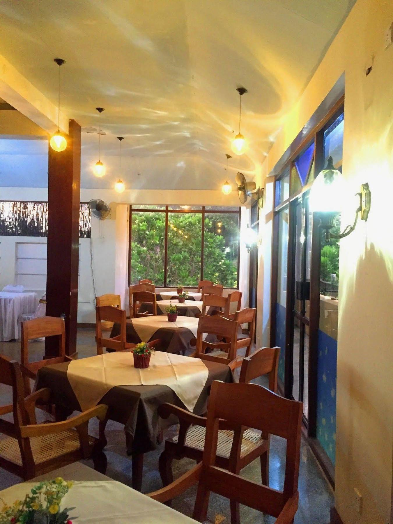 Ocean Dreams Hotel Ahangama Luaran gambar