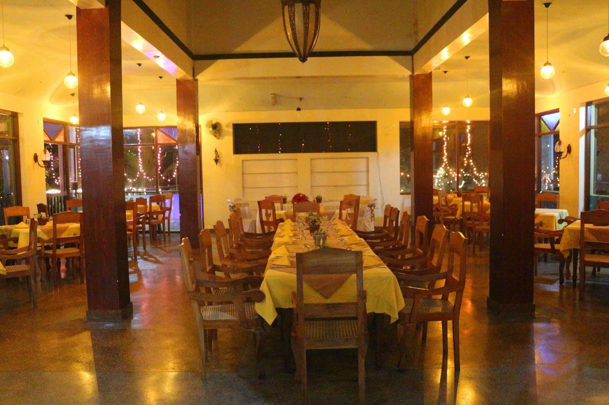 Ocean Dreams Hotel Ahangama Luaran gambar